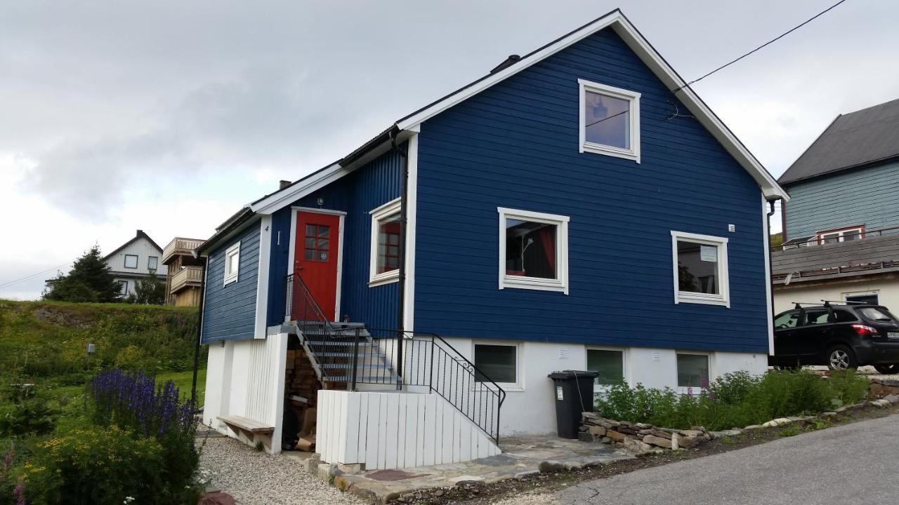 Apartamento Blue House II At The End Of The World Mehamn Exterior foto